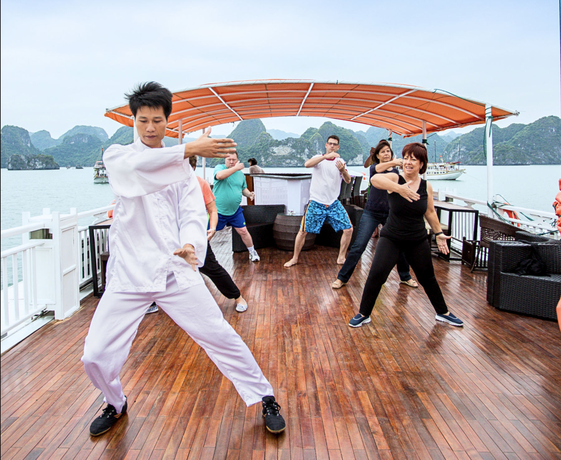 L’Azalée Premium Cruise: The Ultimate Private Halong Bay Experience 4 Halong bay L’Azalée Premium Cruise Taichi