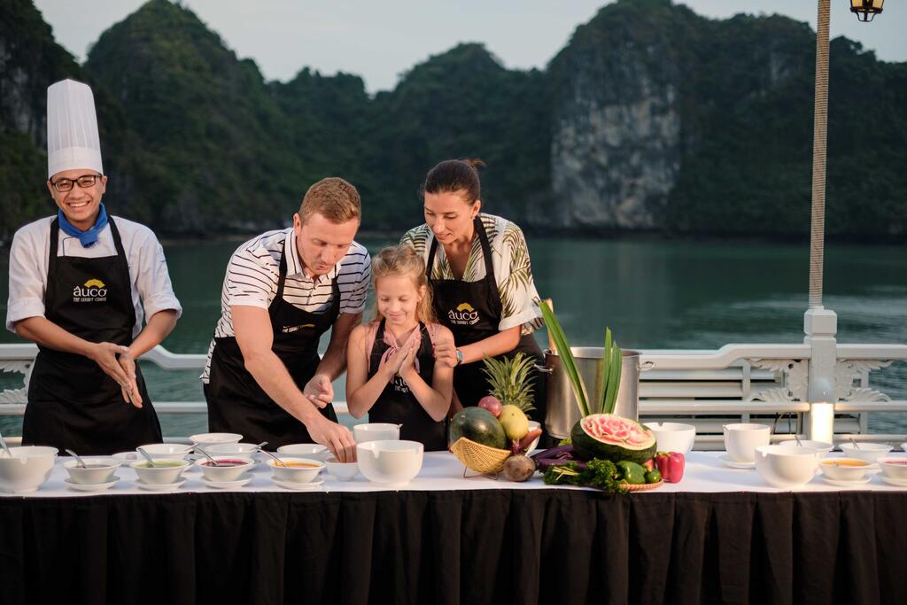 Top 10 Things to Do in Halong Bay Besides Cruising 12 Halong bay day cruise - Cooking class