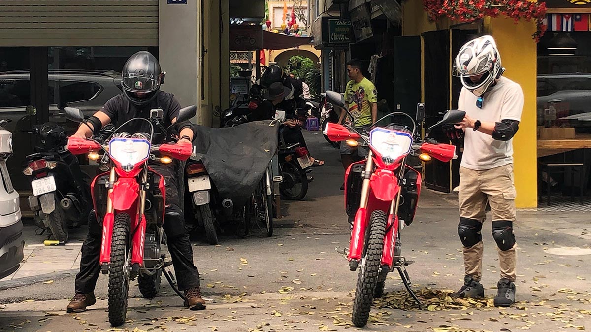 How to Get from Hanoi to Halong Bay: Transport Guide 7 Halong bay day cruise - Hanoi to Halong motorbike