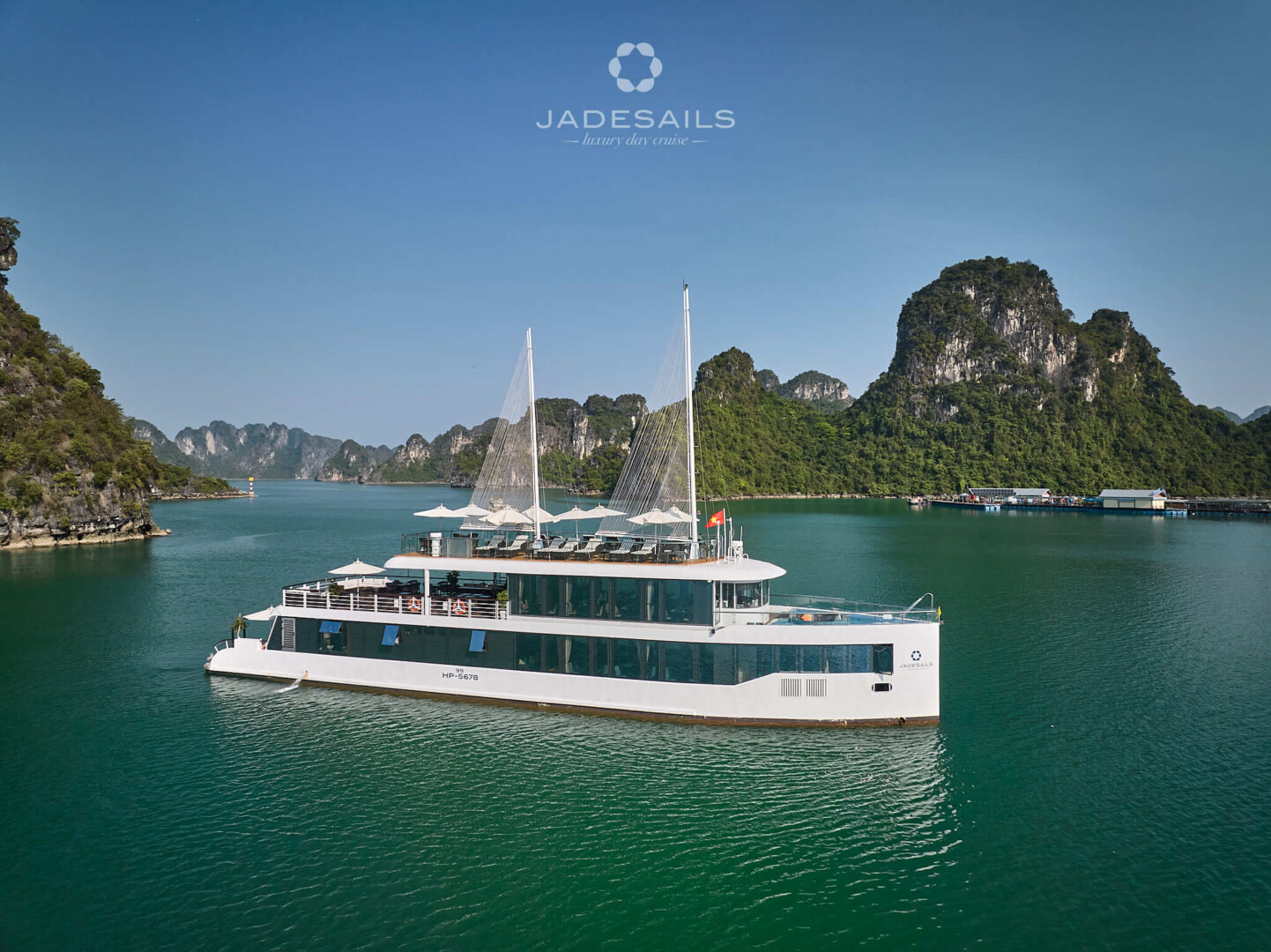 Top Halong Bay Day Cruises You Must Try for an Unforgettable Experience 4 halong bay 31/07/2025