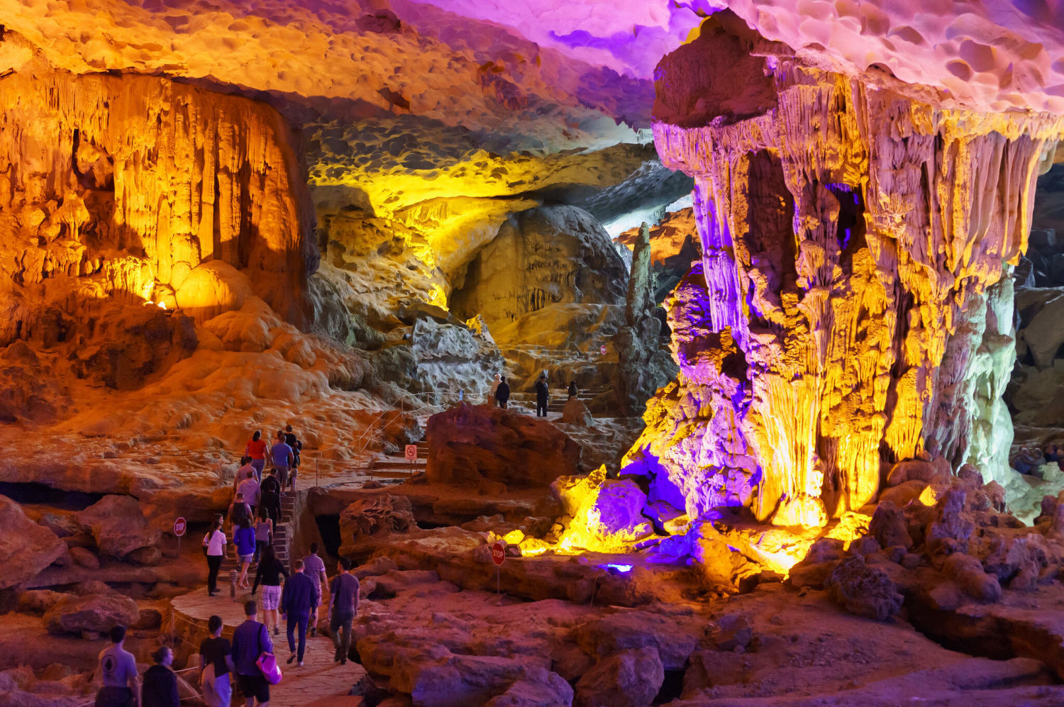 La Casta Daily Cruise – Family-Friendly Itinerary 5 halong bay one day cruise