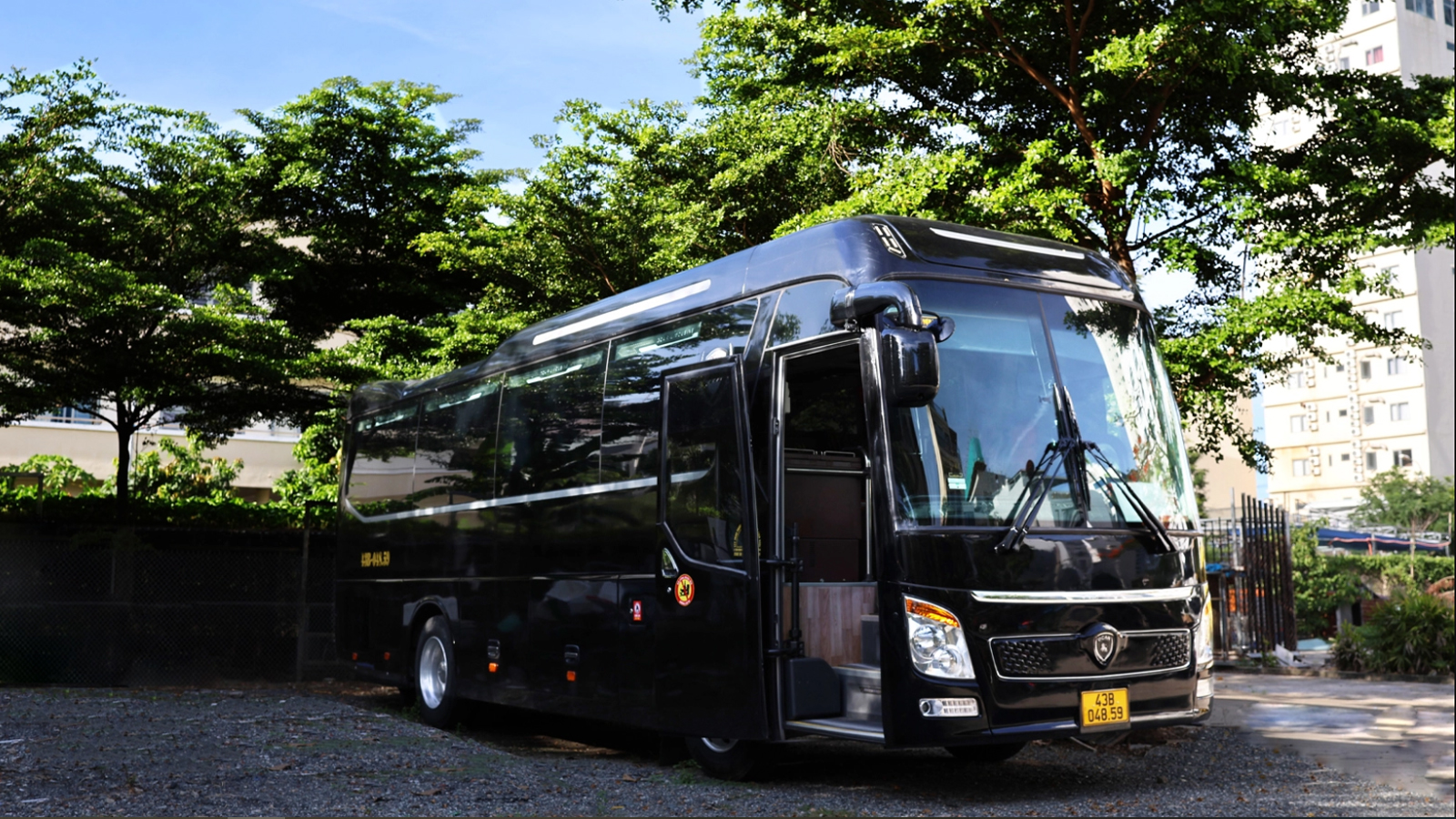 Choose the Best Halong Bay Day Cruise with Round-Trip Transport for a Hassle-Free Trip 1 halong bay day cruise