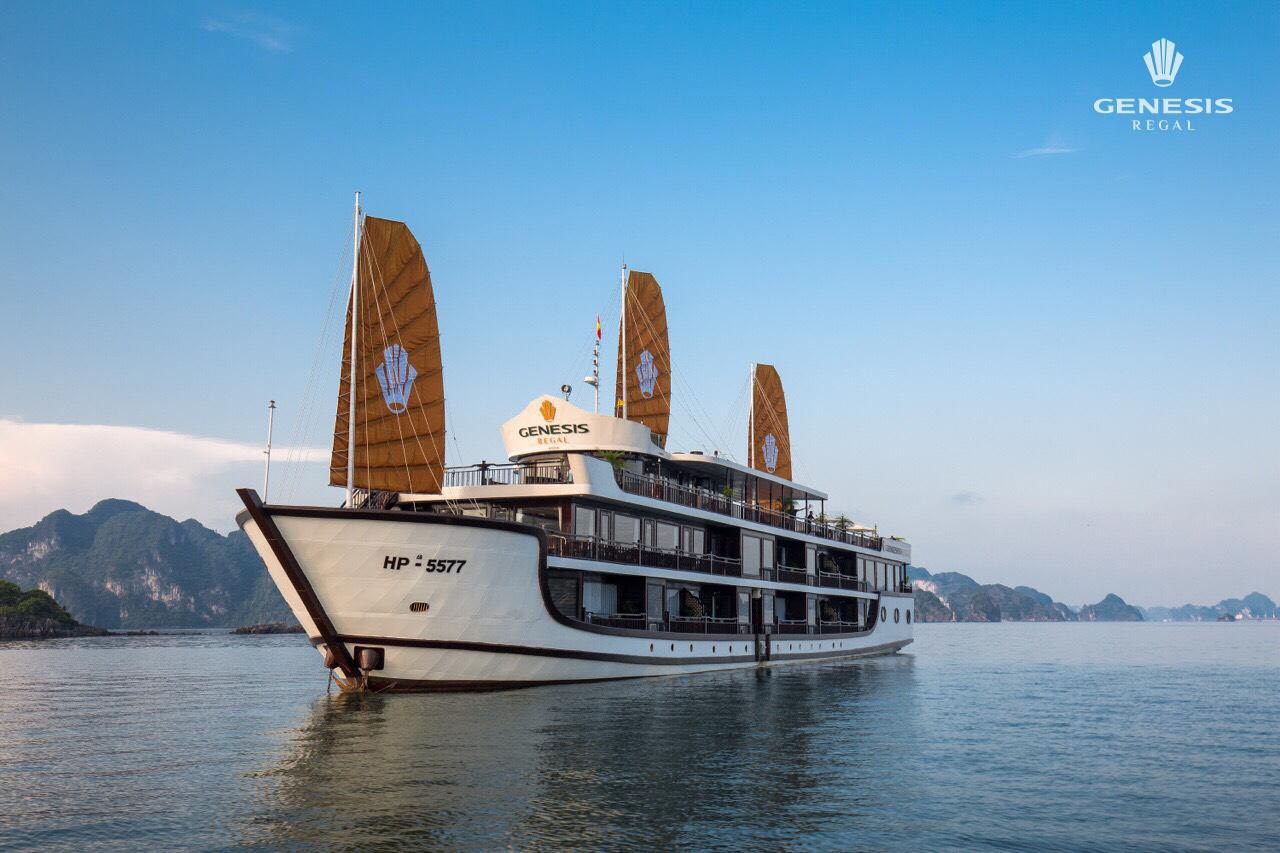 Genesis Day Cruise for Small Group: A Boutique Halong Bay Experience 2 Halong Bay day cruise