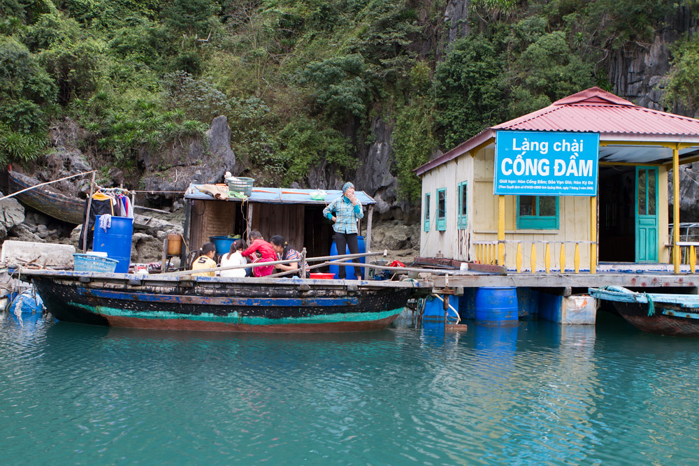 Cong Dam fishing village