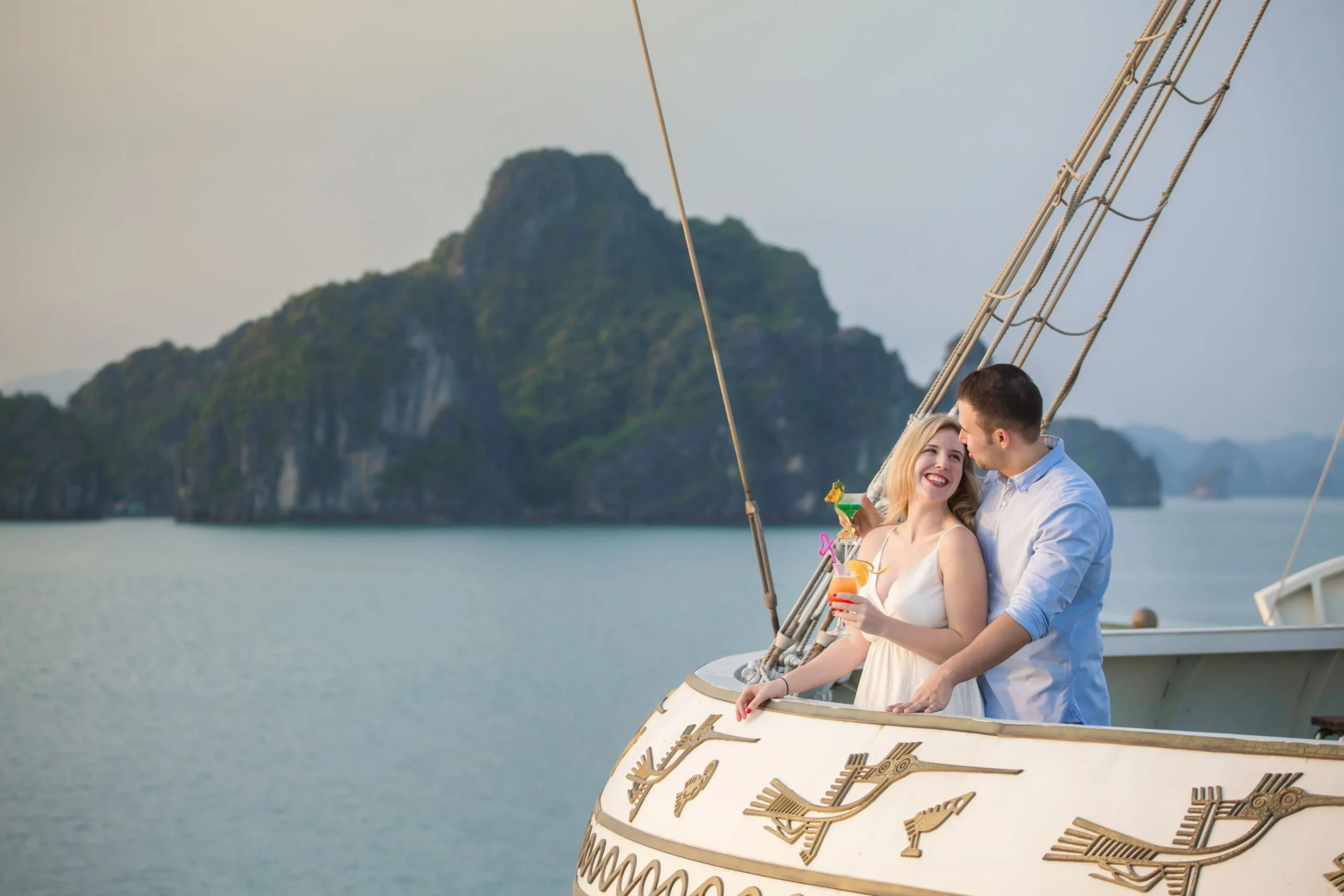 Halong Dragon Legend Cruise customer