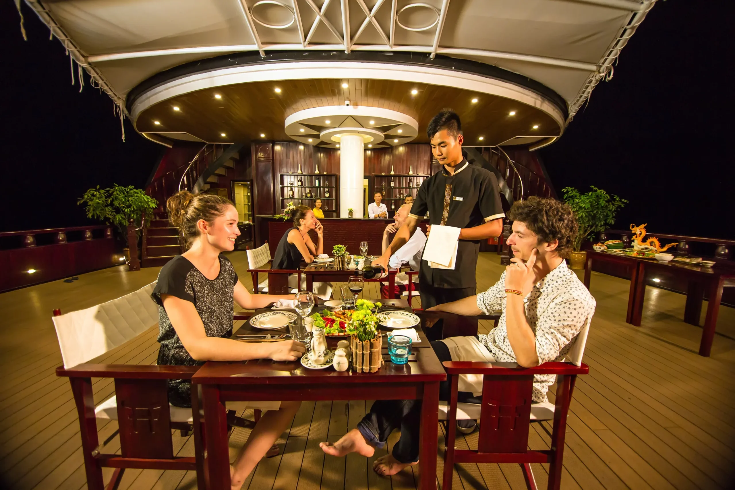 Halong Dragon Legend Cruise customer