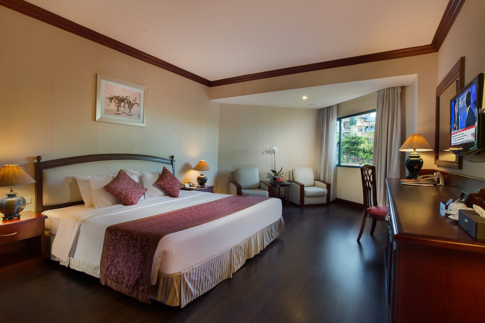 Halong Plaza Hotel room