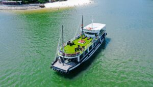 Halong bay Phoenix Day Cruise