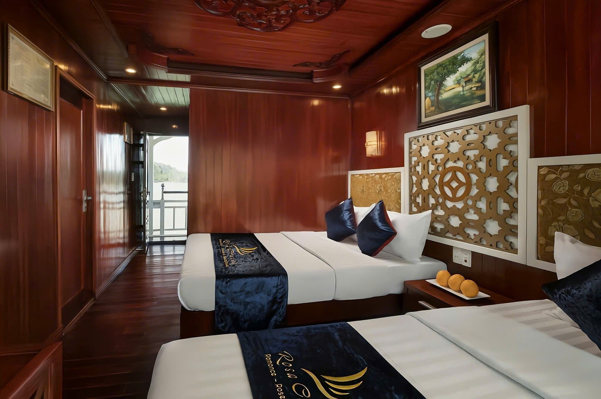 Halong bay Rosa Boutique Cruise room