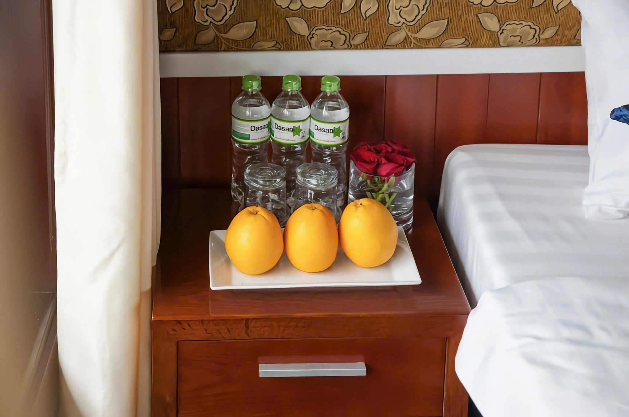 Halong bay Rosa Boutique Cruise room