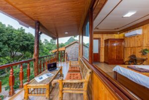 Lan homestay Cat Ba