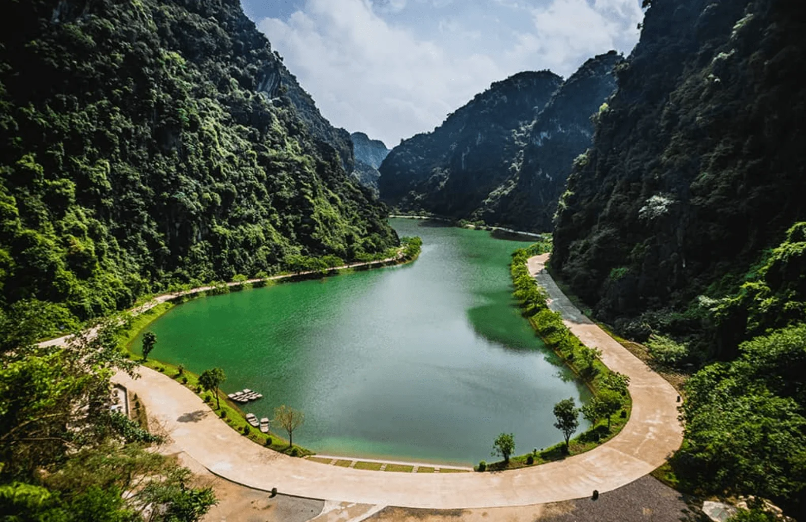Tuyet Tinh Coc