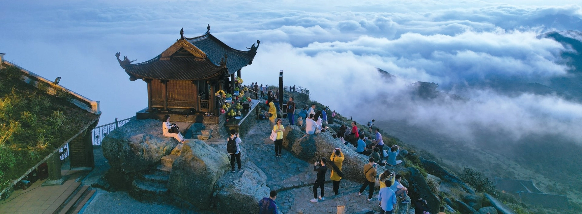 Yen Tu mountain
