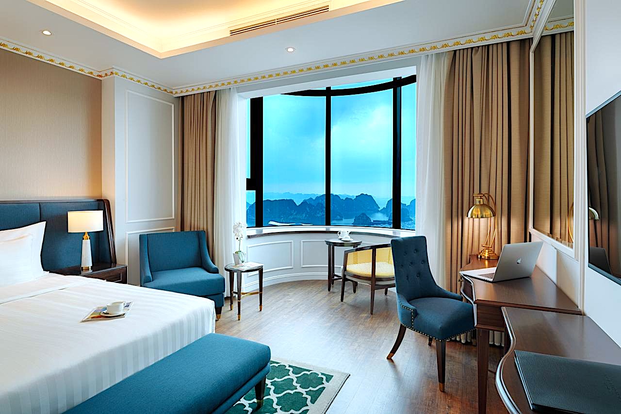 Elegant Rooms with Ocean Views 
