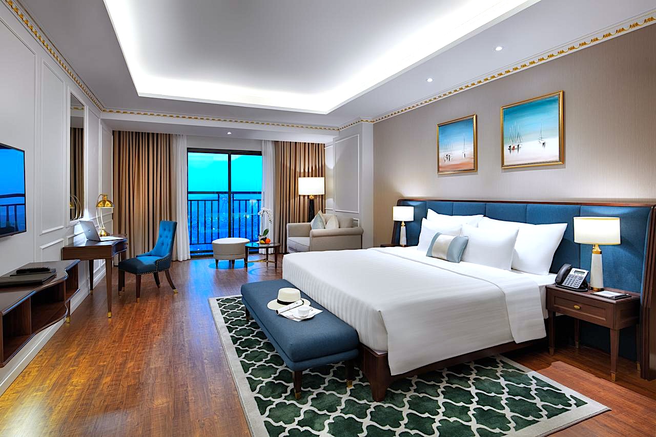 Elegant Rooms with Ocean Views 