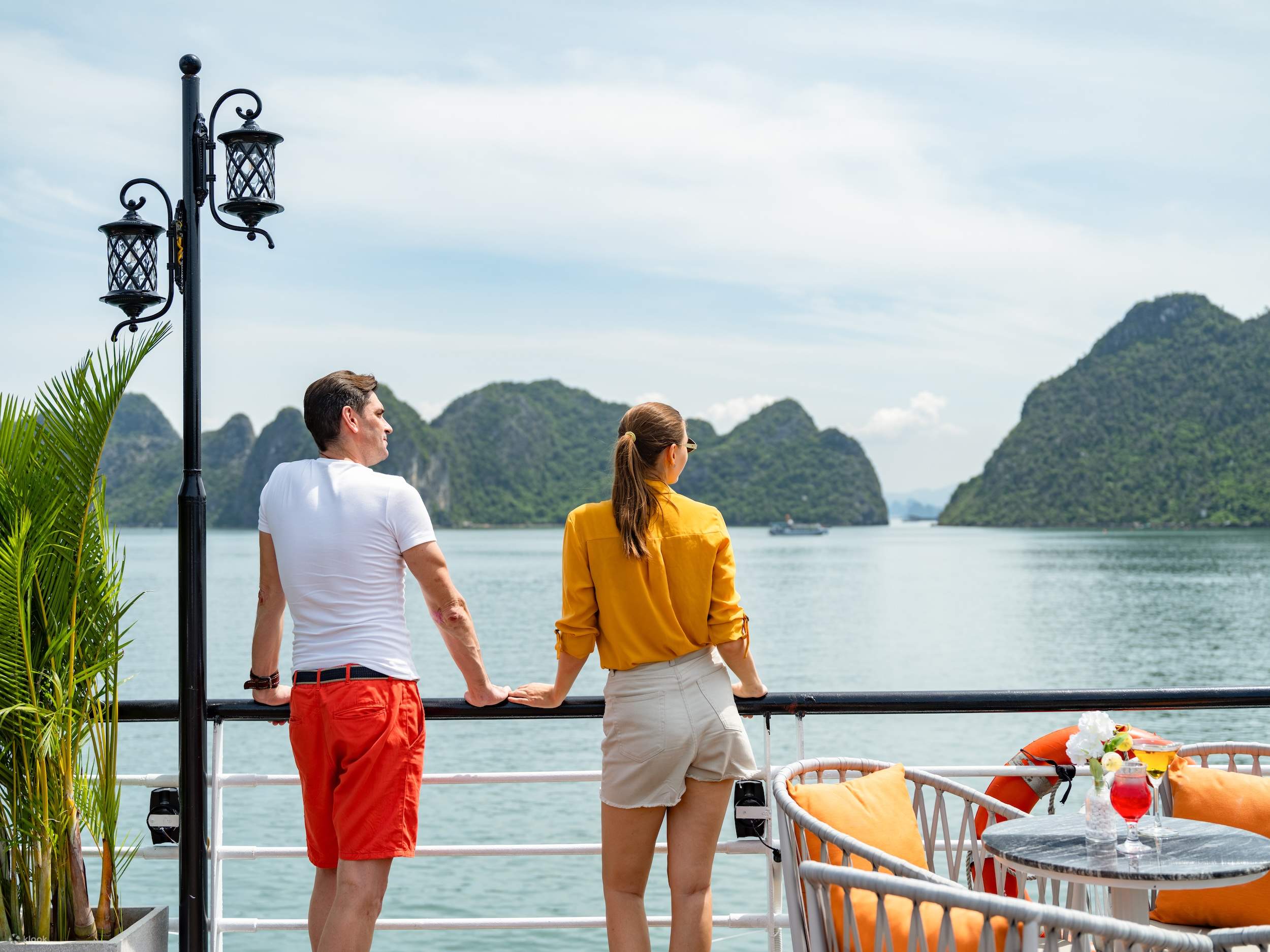 Halong bay honeymoon trip