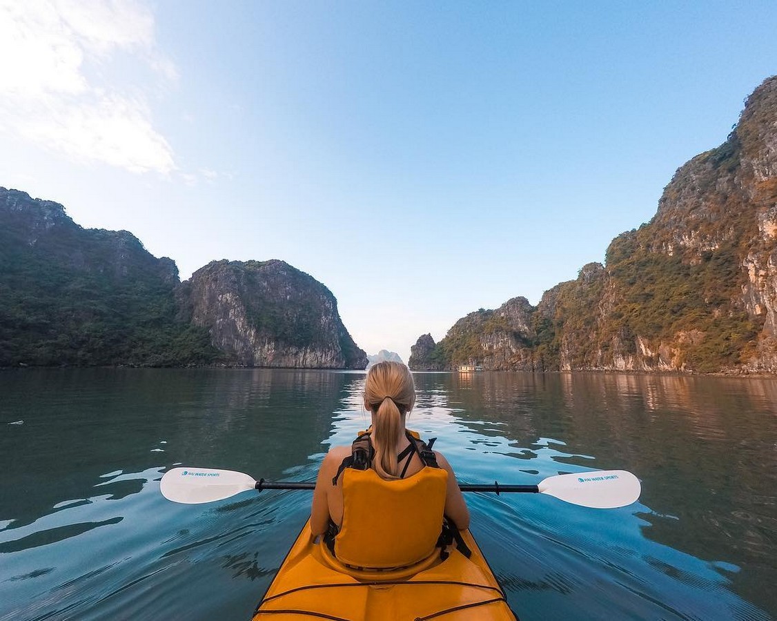 Do You Know What Is Halong’s Quiet Twin and Should You Try It on a Day Trip? 3 Kayaking on Bai Tu Long