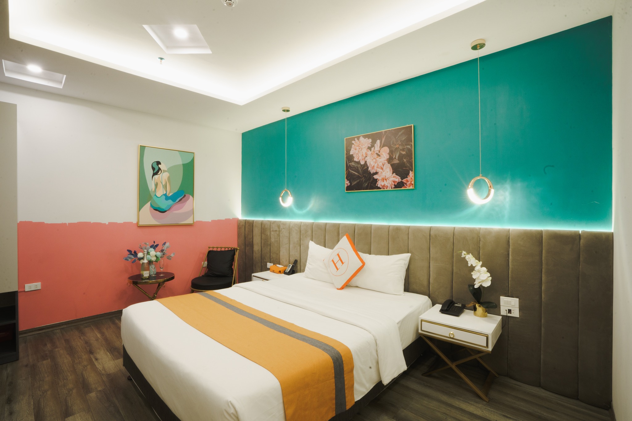 NNT hotel - Marina Hanoi hotel - Khách sạn gần Trung tâm Hội Nghị Quốc Gia 