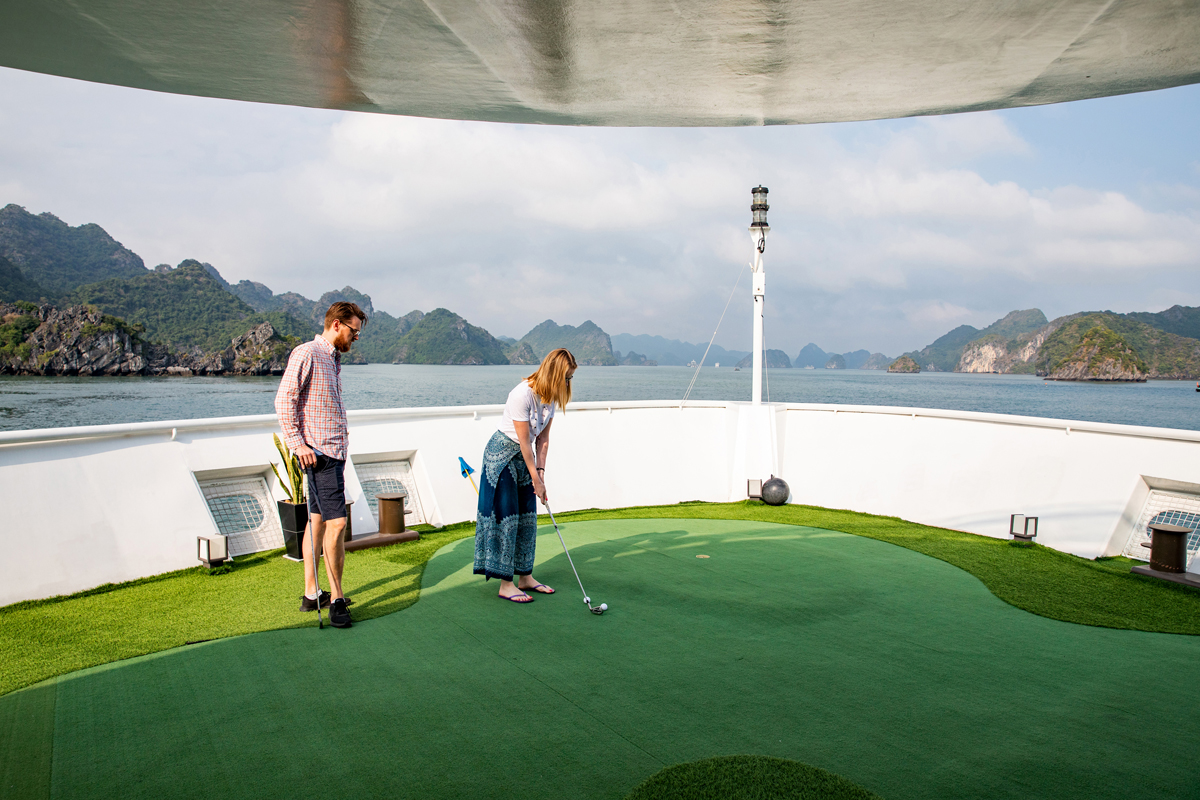 Stellar of the Seas Cruise golf