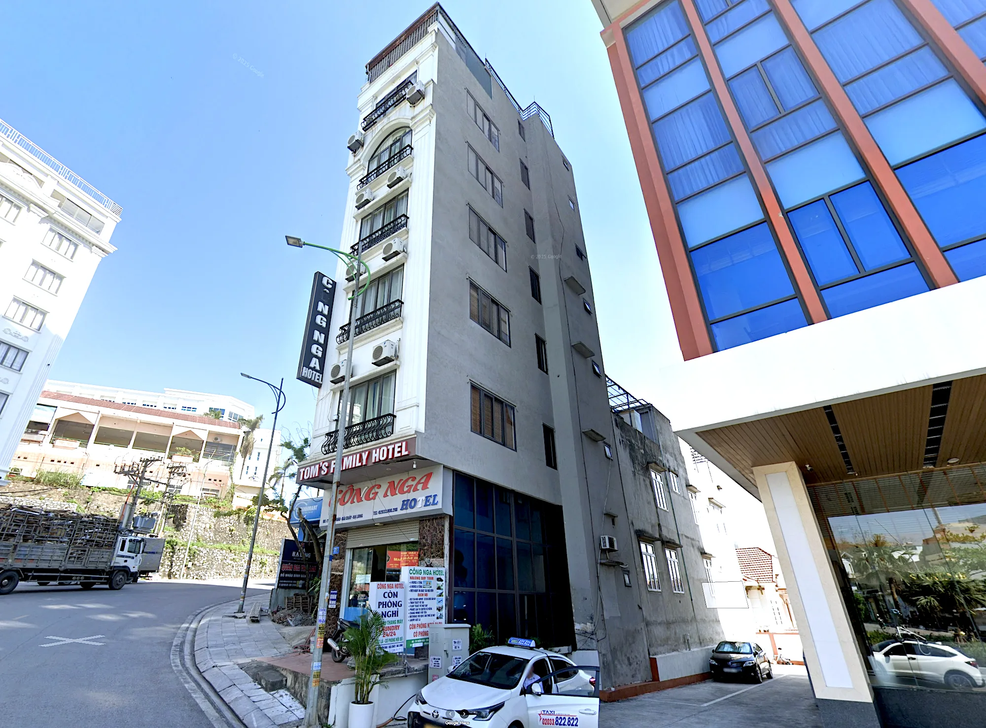 Top 5 Budget Hotels in Halong for Indian Travelers on a One-Day Trip 17 Cong Nga Hotel overview