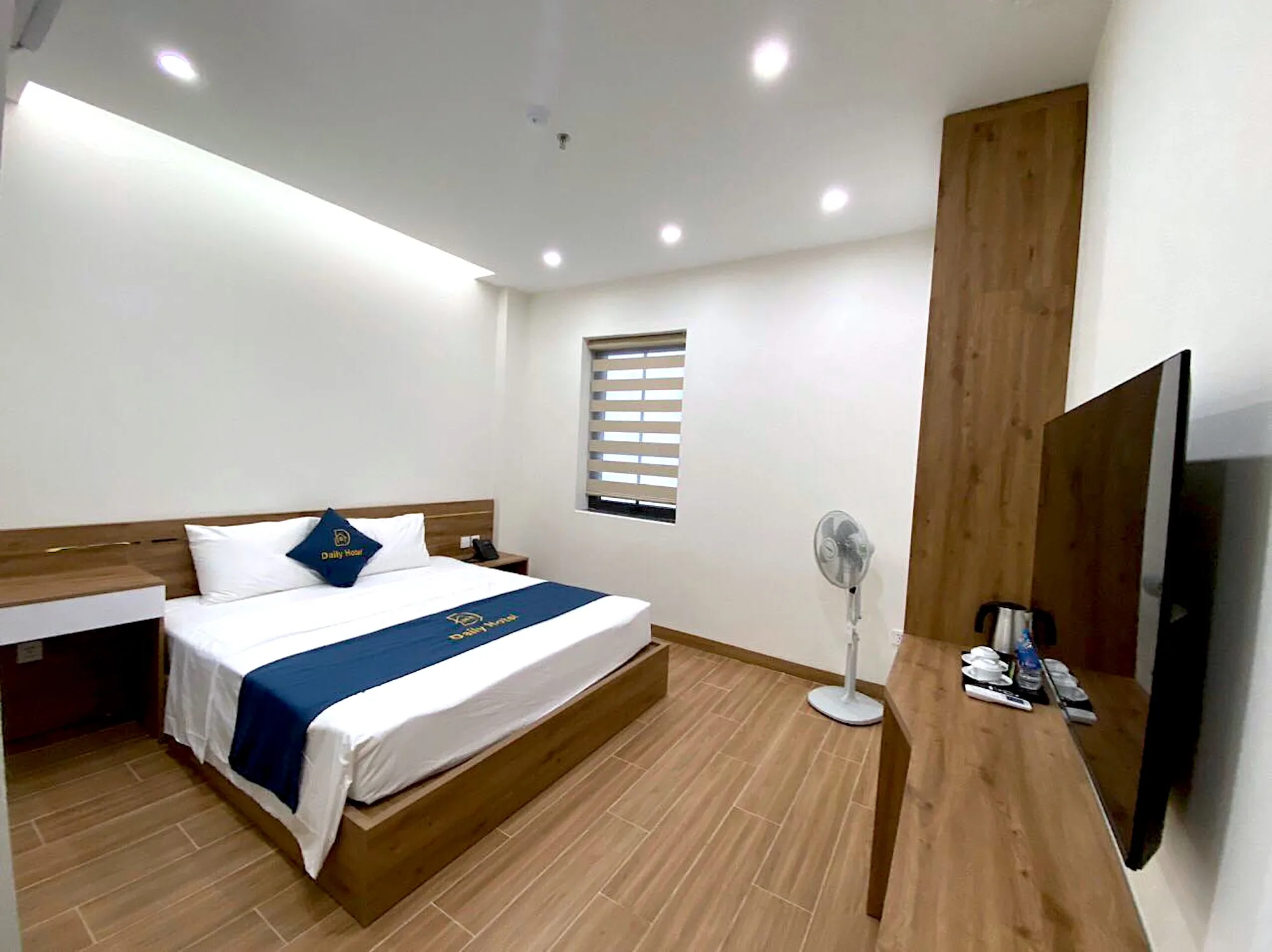 Top 5 Budget Hotels in Halong for Indian Travelers on a One-Day Trip 15 Daily Hotel Halong double room