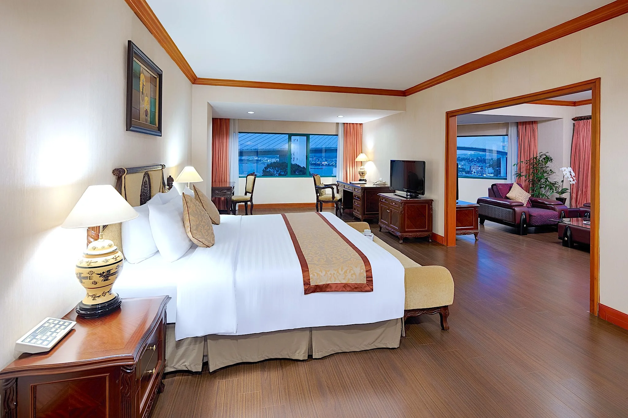 How to Get the Best Panoramic View at Halong Plaza Hotel for Indian Couples & Families 4 Halong Plaza hotel room with Bai Chay bridge view