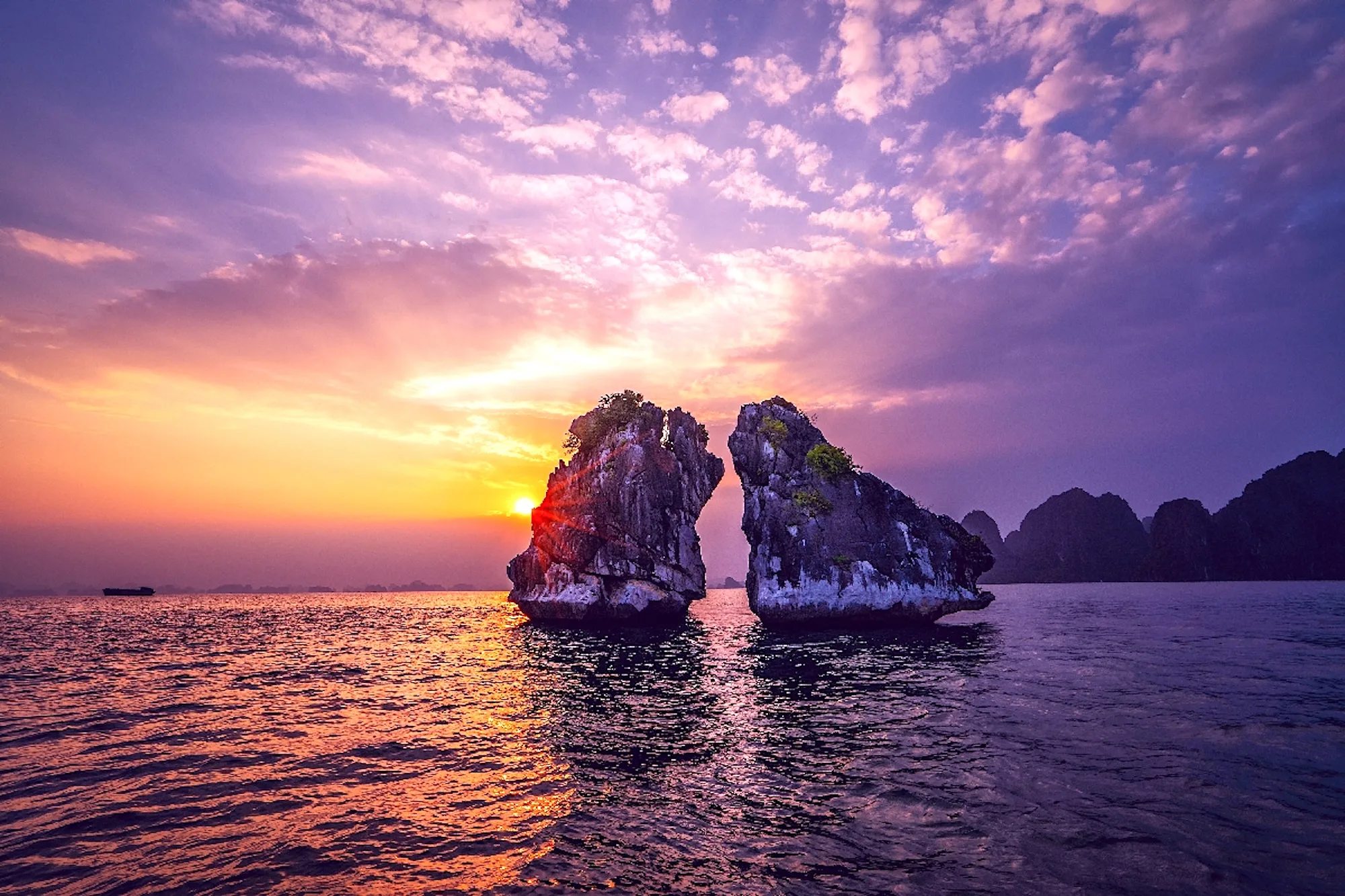 Halong Seasonal Differences in Sunset Colors