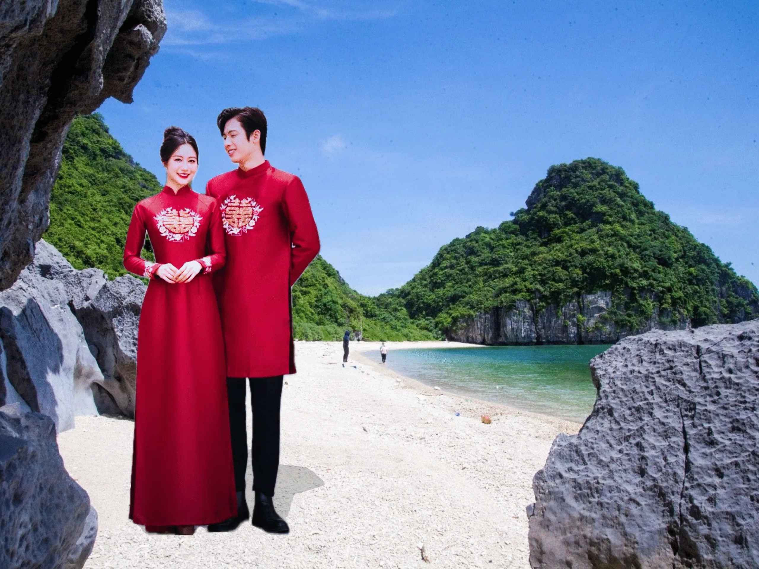 The Most Popular and Romantic Activities for Indian Couples in Halong Bay 9 Halong Timeless Moments in Ao Dai
