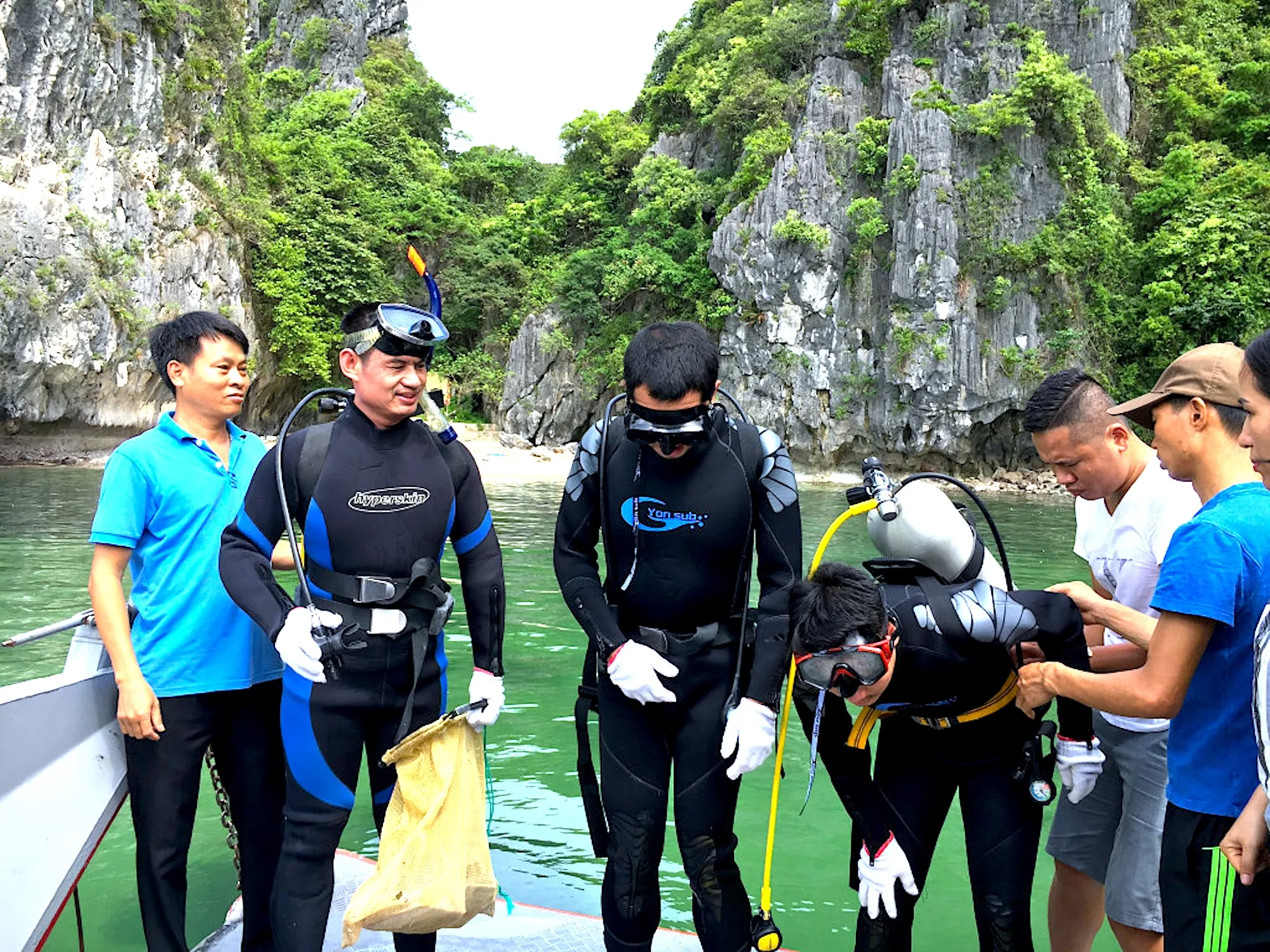 Halong bay Scuba diving