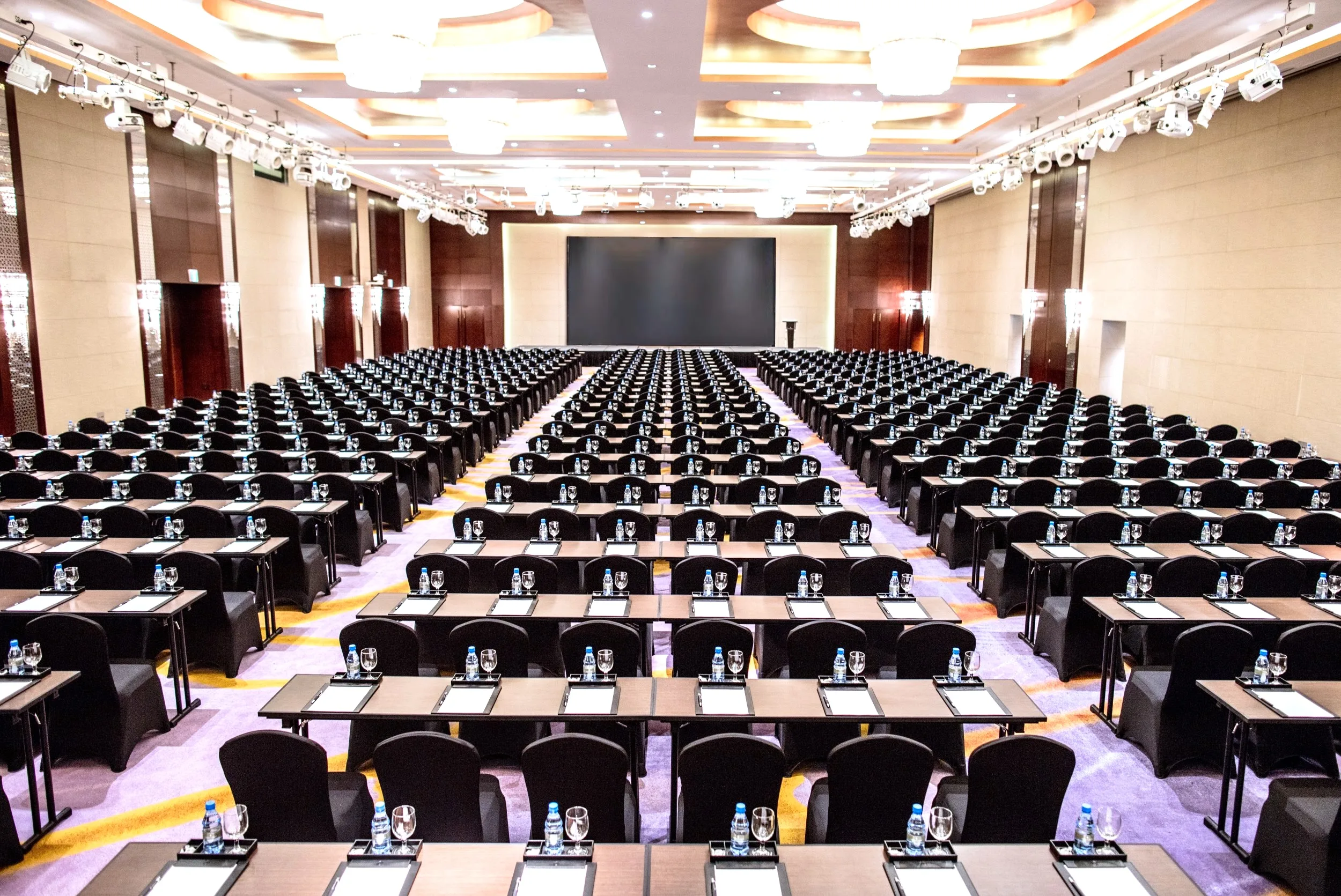 Phòng sự kiện InterContinental Hanoi Landmark 72 