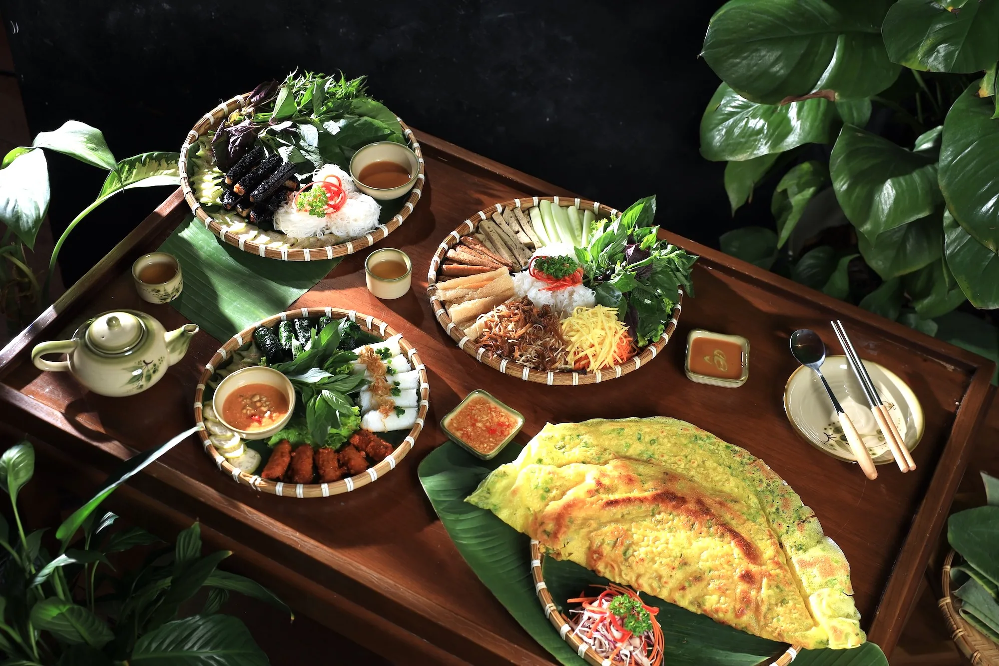 Is “Halong Bay on Land” a Must-Try Experience for Indian Travelers? 4 Ninh Binh Vegetarian food