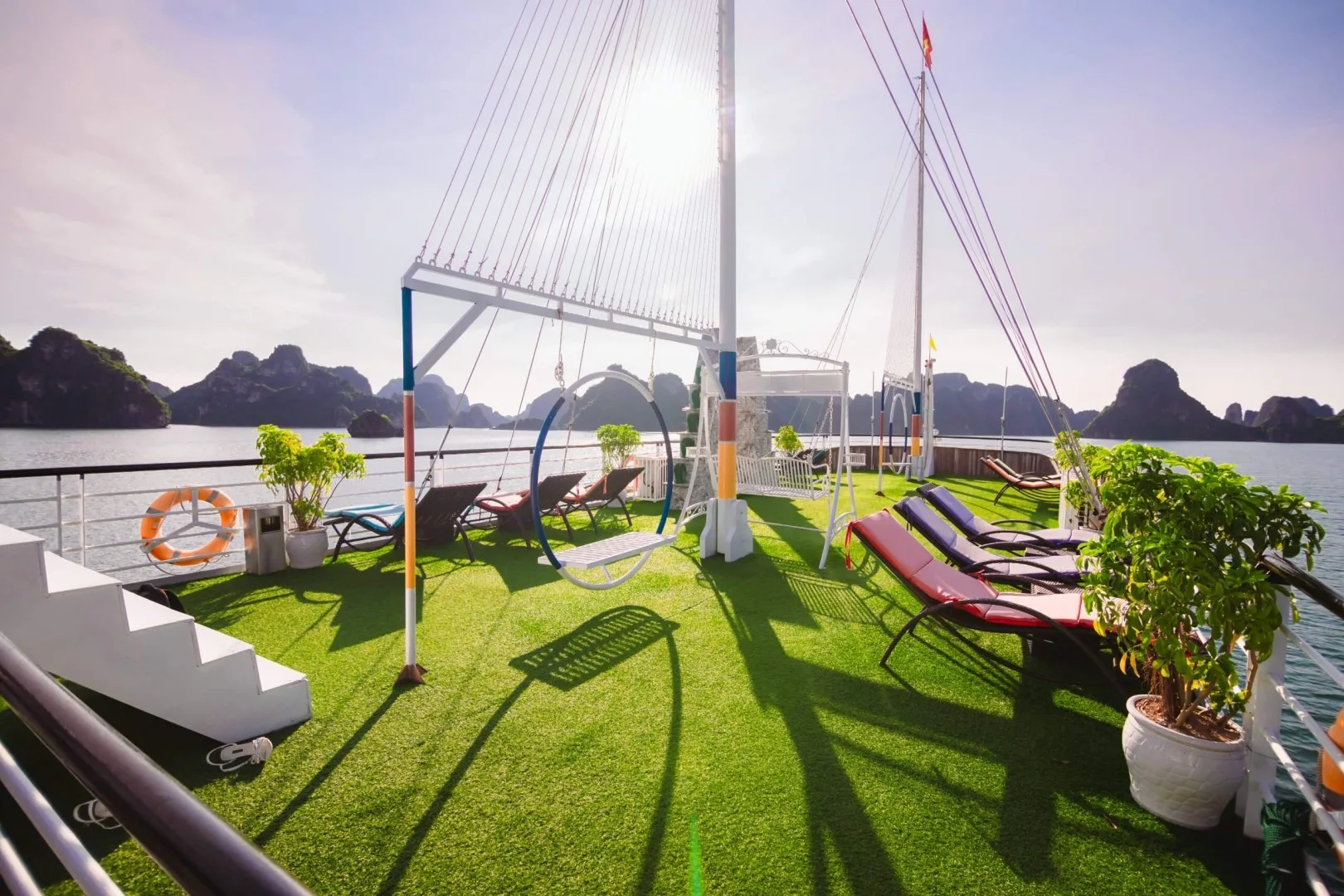 Halong bay Queen Day Cruise deck