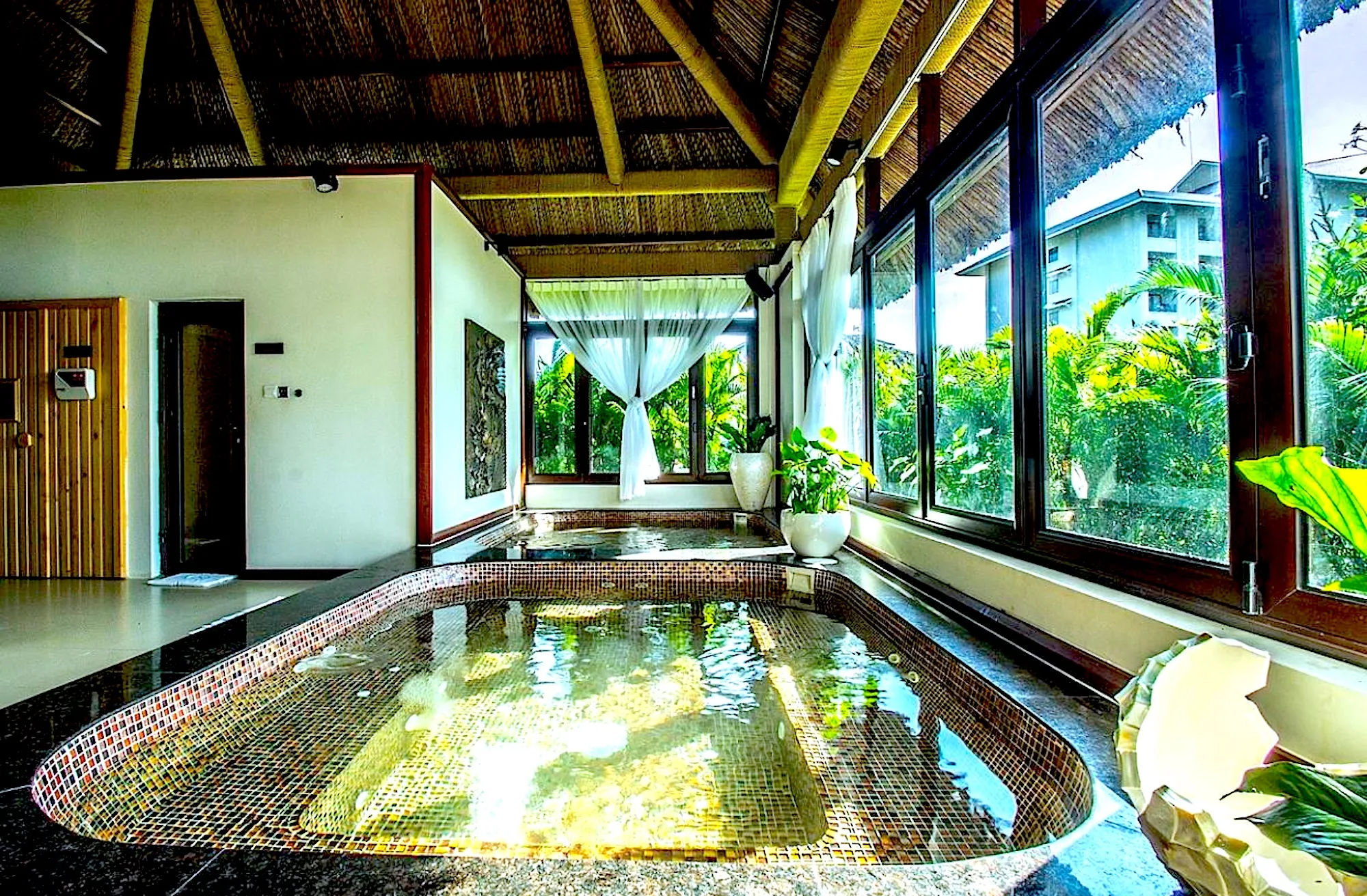 What Are the Best Massage Spots Around Halong Plaza Hotel? Relax & Unwind Near Your Stay 13 Vincharm Spa — Vinpearl Resort & Spa pool