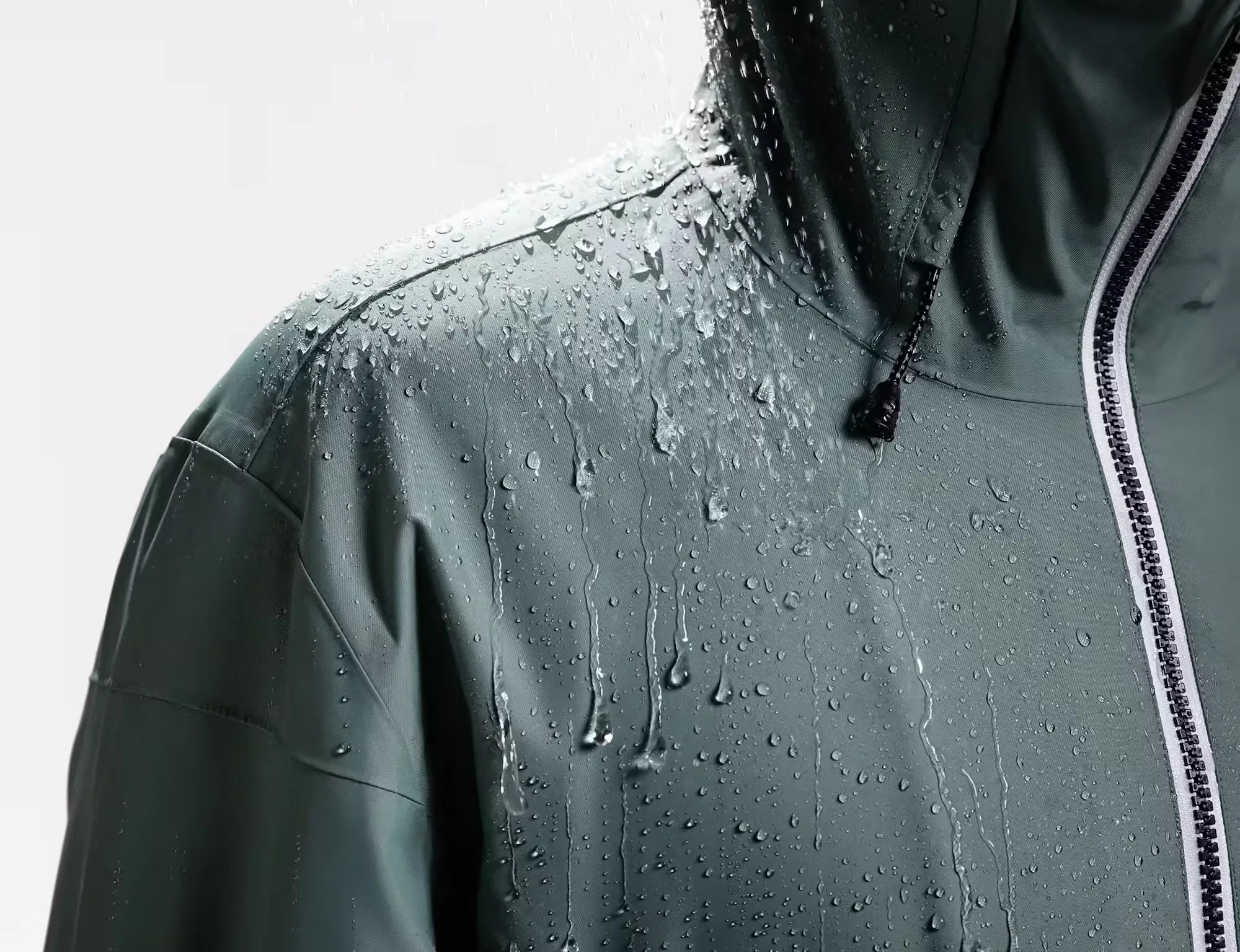 What Luggage Should You Prepare Before a Halong Day Trip for a Smoother Experience? 4 Waterproof clothe