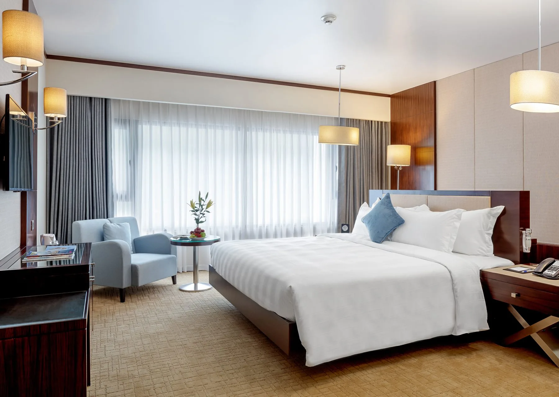 Wyndham Legend Halong room