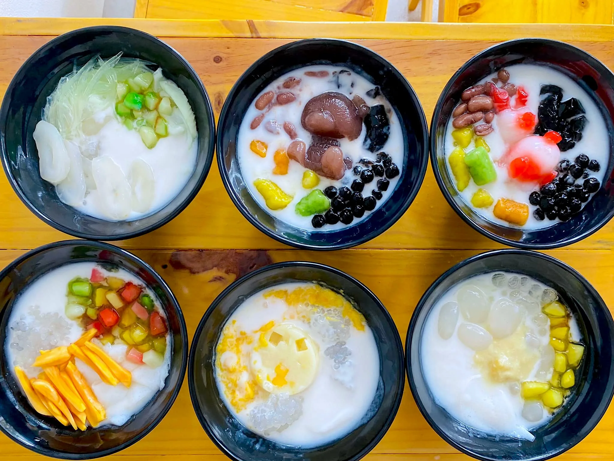 Chè Bốn Mùa – Ngõ Chùa đối diện 228 Mễ Trì Thượng, P. Mễ Trì, Nam Từ Liêm