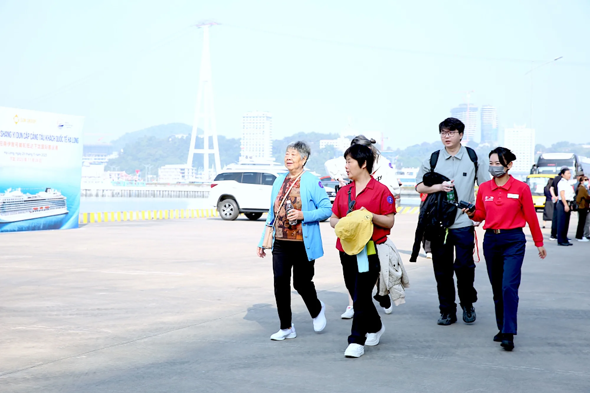 Chinese tourist at Halong
