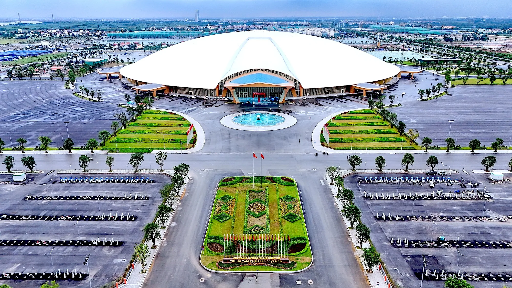 VEC – Tân binh khổng lồ với tham vọng